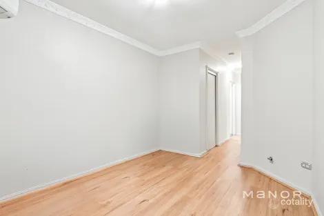 Property photo of 5/17 Girraween Road Girraween NSW 2145