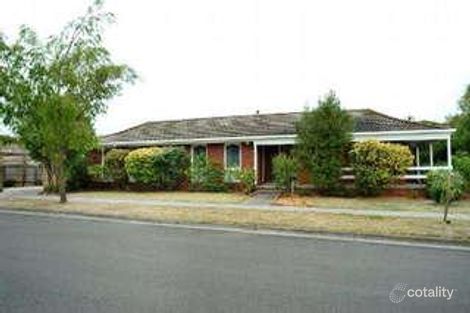 2 Yardley Dr, Wheelers Hill, VIC 3150