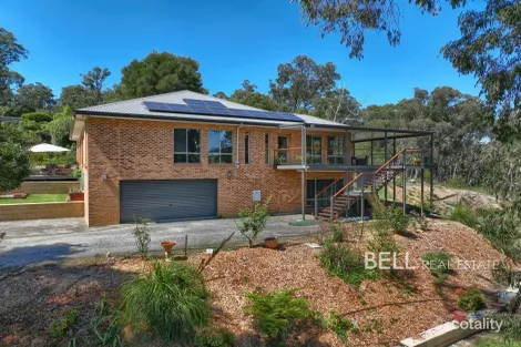 8 Francis St, Cockatoo, VIC 3781