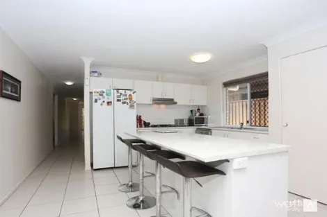 Property photo of 8 Diamantina Crescent Fitzgibbon QLD 4018