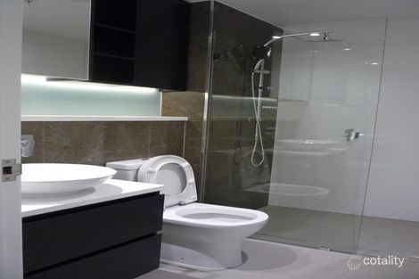 610/11 Wentworth Pl, Wentworth Point, NSW 2127