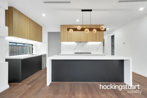 Property photo of 8 Davis Circuit Wollert VIC 3750