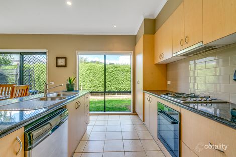 Property photo of 4 Green Hill Place Craigieburn VIC 3064