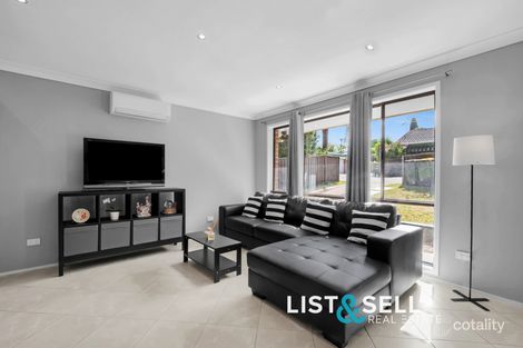 Property photo of 22/27 Waratah Crescent Macquarie Fields NSW 2564