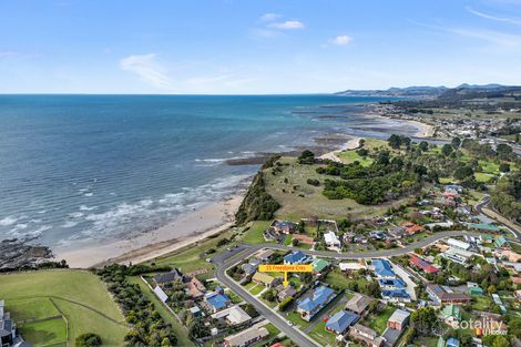 15 Freestone Cres, Wynyard, TAS 7325