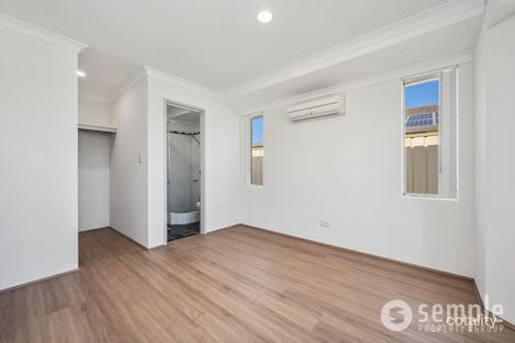 Property photo of 9 Glasgow Way Seville Grove WA 6112