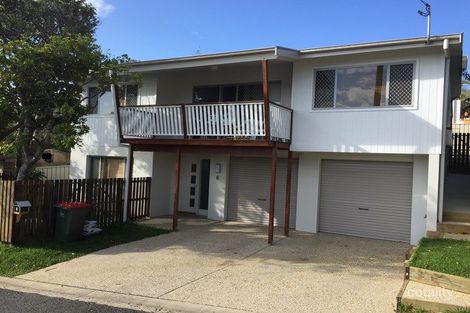 Property photo of 8 Rsl Lane Yamba NSW 2464