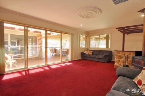 Property photo of 10 Charmere Place Dubbo NSW 2830