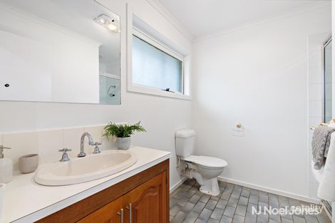 Property photo of 11 Winifred Street Seville VIC 3139