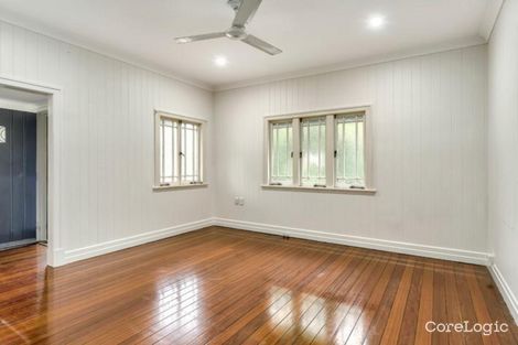 Property photo of 107 Jubilee Terrace Bardon QLD 4065