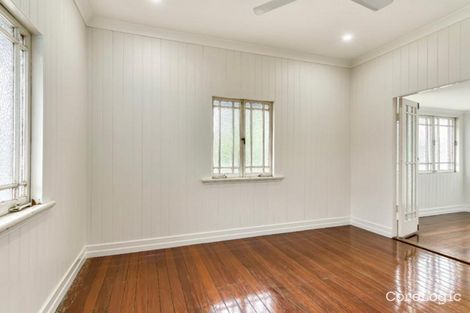 Property photo of 107 Jubilee Terrace Bardon QLD 4065