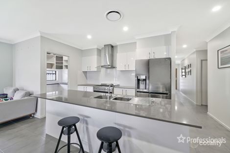 Property photo of 21 Hinton Loop Oran Park NSW 2570