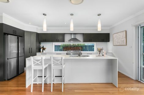 Property photo of 6 Maroubra Close Wadalba NSW 2259