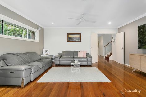 Property photo of 6 Maroubra Close Wadalba NSW 2259