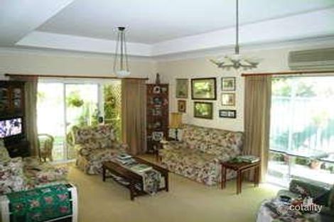 Property photo of 24 McKellar Close Point Clare NSW 2250