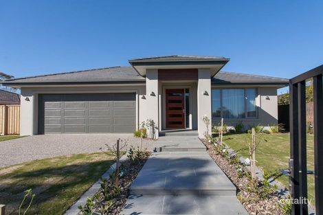 Property photo of 12 Camborne Avenue Mount Eliza VIC 3930