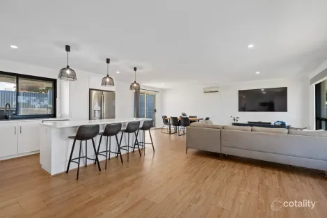 Property photo of 1 Swain Road Victor Harbor SA 5211