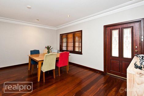Property photo of 68 Crawshaw Crescent Manning WA 6152