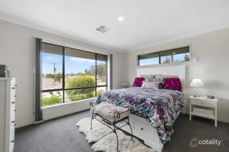 Property photo of 27 Waterlily Terrace Murray Bridge SA 5253