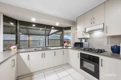 Property photo of 27 Waterlily Terrace Murray Bridge SA 5253