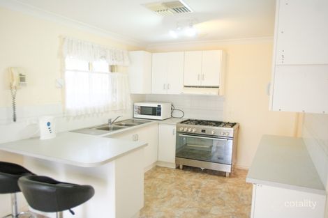 Property photo of 84 Sturt Circle Dubbo NSW 2830