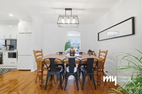 Property photo of 19 Cruikshank Avenue Elderslie NSW 2570