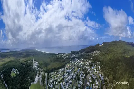 Property photo of 10 Bombala Crescent Rainbow Beach QLD 4581