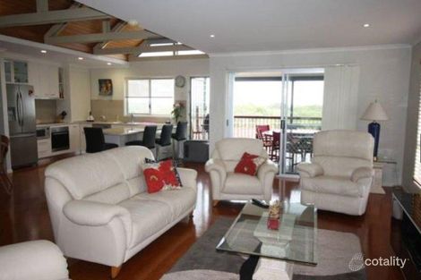 Property photo of 2/35 Manooka Drive Rainbow Beach QLD 4581