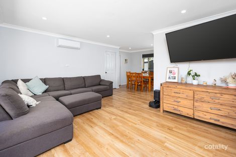Property photo of 1/4 Dunn Avenue Forest Hill NSW 2651