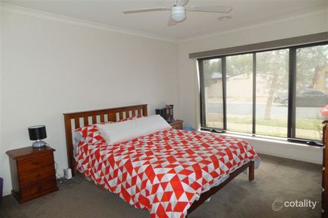 Property photo of 23 Greybox Way Kialla VIC 3631