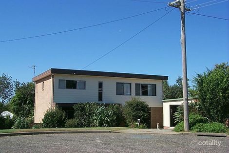 Property photo of 2 Fourth Avenue Bonny Hills NSW 2445