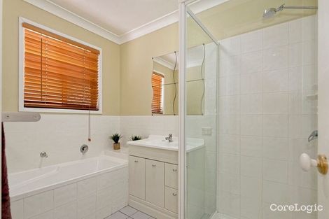 Property photo of 27 Woodtop Court Ferny Hills QLD 4055