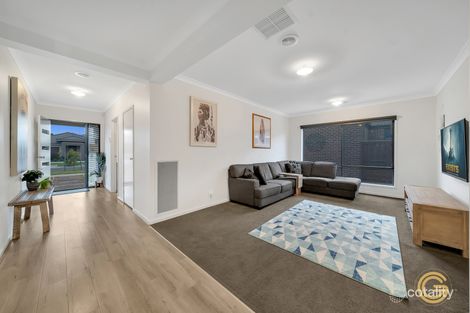 Property photo of 39 Spirit Boulevard Cranbourne East VIC 3977