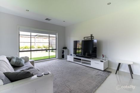 Property photo of 15 Koolahs Street Appin NSW 2560