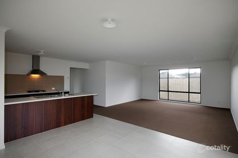 Property photo of 9 Bridgewater Circuit Armstrong Creek VIC 3217