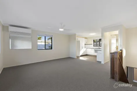 Property photo of 2/11 Waratah Avenue Biggera Waters QLD 4216