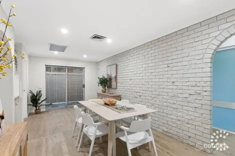 Property photo of 6 Derinton Way Hamilton Hill WA 6163