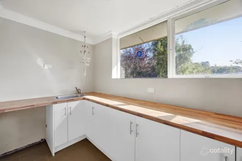 Property photo of 132 Monbulk-Seville Road Silvan VIC 3795