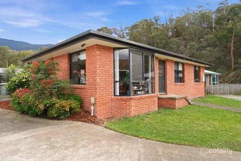 1/2 Godfrey Rd, Claremont, TAS 7011