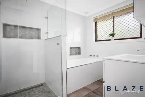 Property photo of 19 Wordsworth Street Wetherill Park NSW 2164