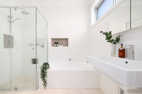 Property photo of 67 Brighton Street Curl Curl NSW 2096