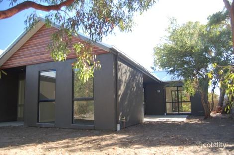 13 Beach Cl, Point Lonsdale, VIC 3225