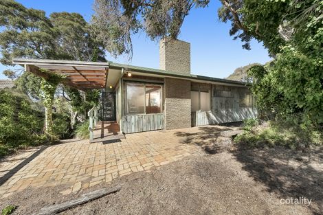 Property photo of 10 Lister Avenue Sorrento VIC 3943