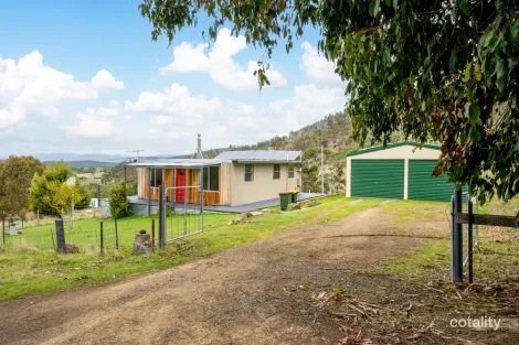 101 Hall Rd, Fentonbury, TAS 7140