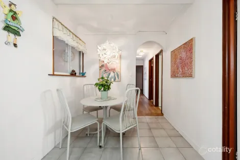 Property photo of 6 Napean Place Armadale WA 6112