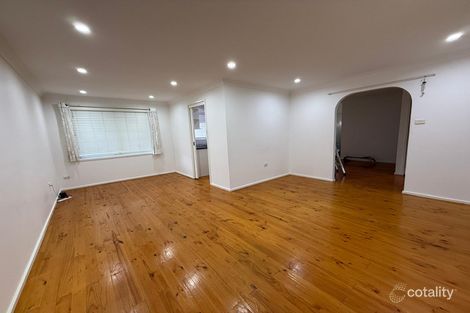 Property photo of 33 Trobriand Crescent Glenfield NSW 2167