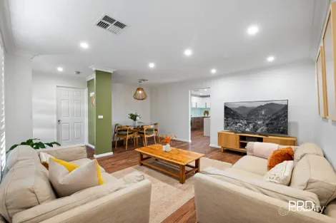 Property photo of 14 Dara Crescent Glenmore Park NSW 2745
