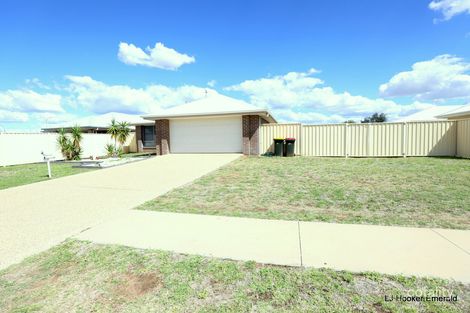 Property photo of 17 Scenic Drive Emerald QLD 4720