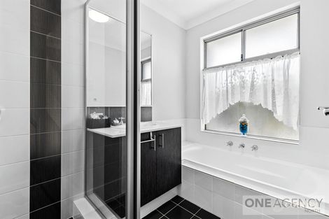 Property photo of 6 Lukin Loop Pinjarra WA 6208