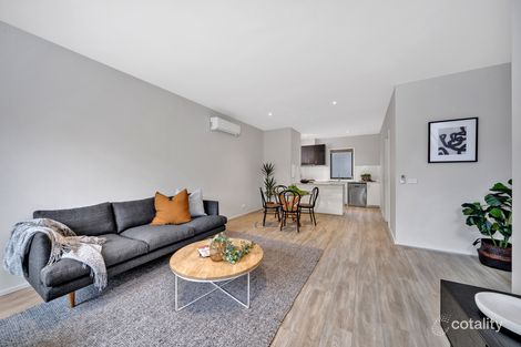 Property photo of 19/11 Troward Harvey Way Craigieburn VIC 3064